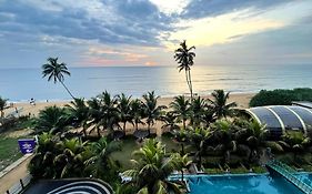 Aryana Queen Beach Resort